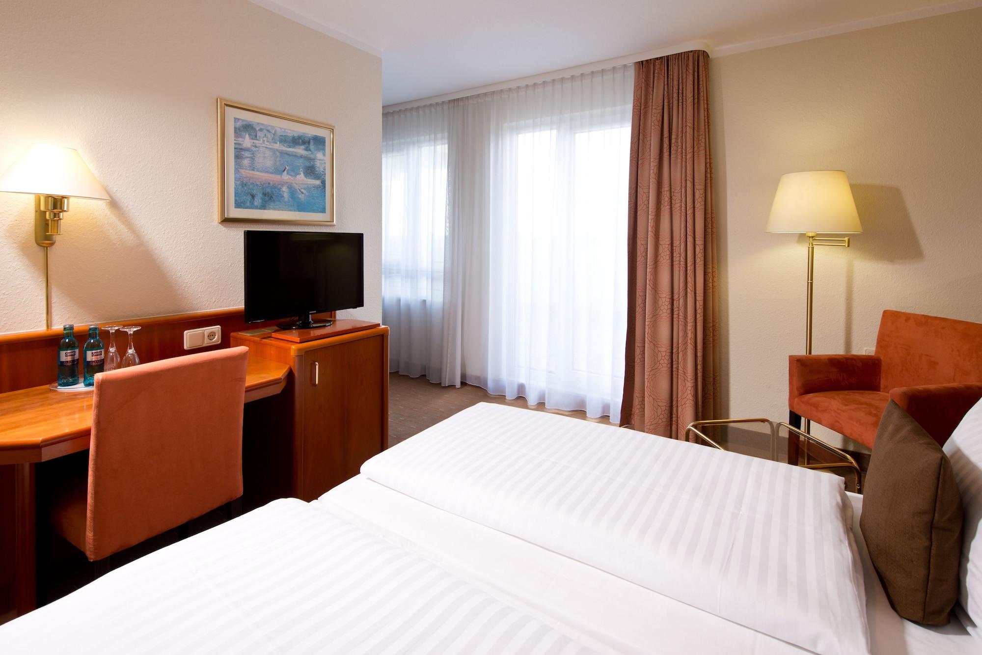 Achat Hotel Schwarzheide Lausitz エクステリア 写真