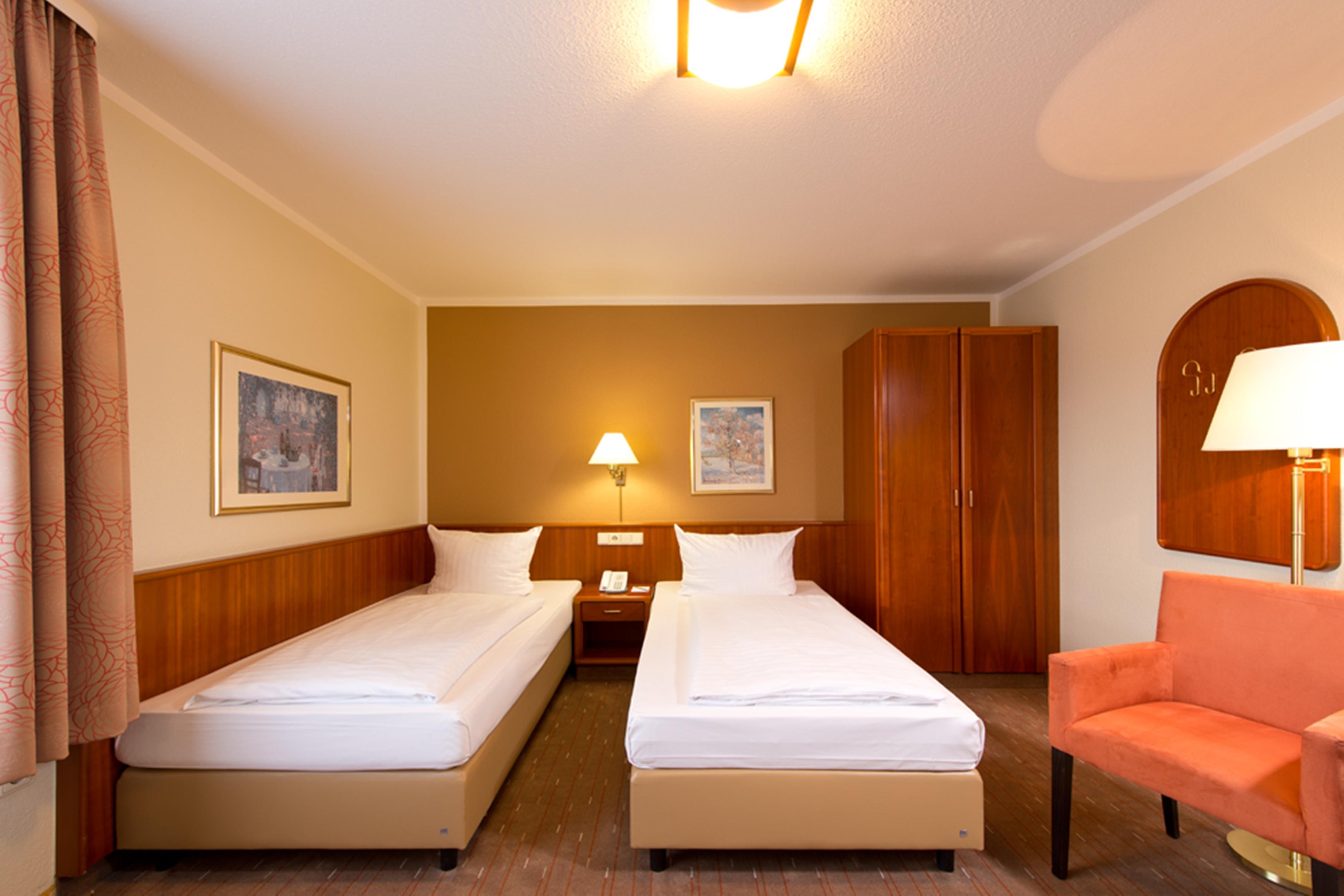 Achat Hotel Schwarzheide Lausitz エクステリア 写真