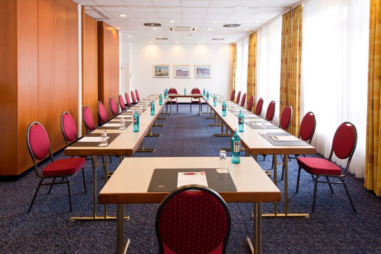 Achat Hotel Schwarzheide Lausitz エクステリア 写真